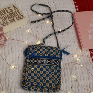 Vera Bradley crossbody in Riviera Blue